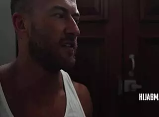 British guy tames newly divorced muslim milf with his muscular body 😏