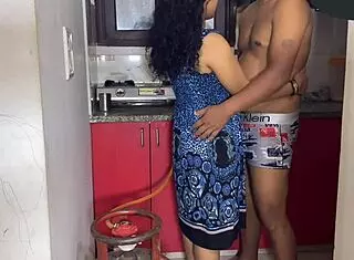 hey neighbor, I caught you cooking, now cook my pussy too!