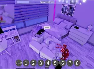 divirtiendome un rato en un condomio roblox, wanna join?