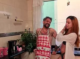 Plump Butt Babe Gets Huge Cumshot 😍