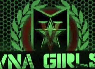 潘妮帕克斯光溜小穴被深喉随便故事