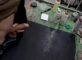 I masturbate on my workbench at work with big cock