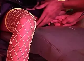 Milf cougar in wild gangbang orgy 😈