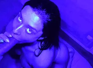 Beautiful latina gets blowjob and creampie in blue room