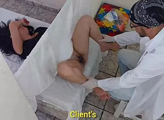 Ginecologista Exam Turns Unexpectedly Wild