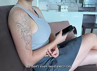 She offered pie but got filled with creampie instead