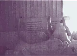 This amateur couple is making love loudly