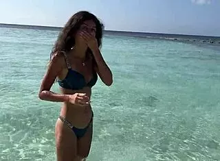 i pissd on a girl on the public beach, she was shockd