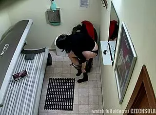 uhh, caught czech voyeur in tanning bed solo!
