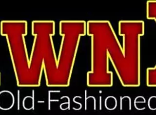 Wanna see a pretty babe with glasses fuck a broker?