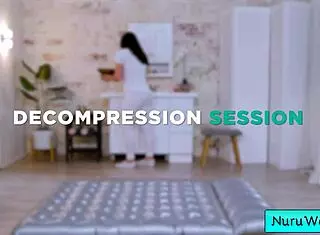 Client's first nuru massage from naked teen masseuse