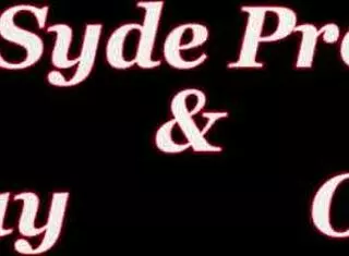 Milf Sara Jay in fishnet stocking gets pounded by Roberto