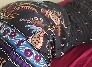 lifting my latina student’s dress, damn she’s wet for me