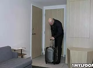 Blonde Milf Mysha Mynx Gets Hard Face Fuck From Aggressive Stud