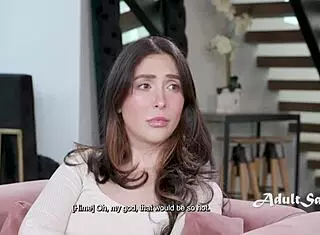 跟我们来场Seth Gamble的疯狂肛交三人行！