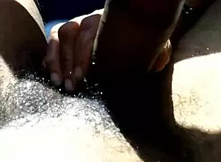 i love giving blowjobs in the car