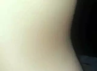 拉丁妹狗爬式翘臀肛交