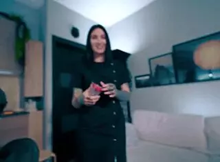 乳膠性感護士幫忙精液取樣口爆