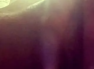 Pretty Ebony Solo Touches Her Big Clit Close Up