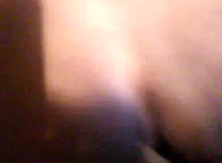 Fat Booty Shaking in Amateur Video