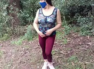 Pretty shaved pussy in leggings gets touched outdoors