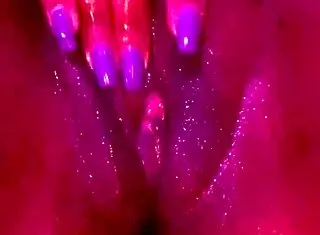 Ebony babe masturbates pussy to intense orgasm in sex