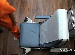 Mia Sanchez spreads in hospital humiliation