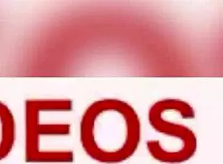 amateur pussy closeup in raw action.