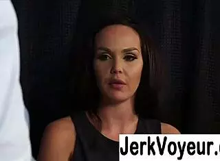 i watch women masturbating voyeuristically