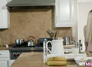 London River Jazlyn Ray in Lesbian Hotwives Scene 4, Scissor Now!