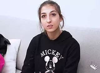 an old man fucks an 18-year-old girl vanesa merino gives her virgin pussy to don jorge - fakings