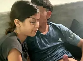 latina amateur sucks and bangs stepbrother in homemade clip