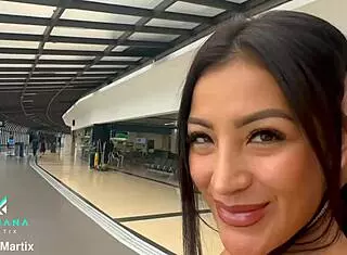 Mariana Martix Performs Rimjob And Squirts On Big Cock Guy