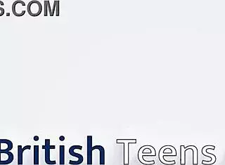 I, the British student, get my pussy ate from POV. It's so hot in cosplay.