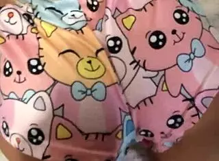 she blinds her boyfriend's eyes and invites the stepmother as a sex toy