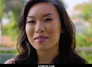 Kimmy Kimm Deepthroat Action!