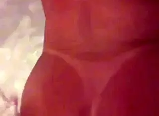 Mamando o funcion�rio novinho do meu marido