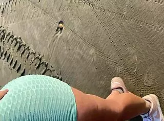 I found this hot girl and took her to the bathroom, she's so naughty