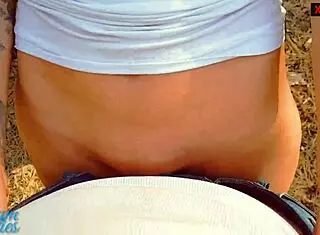 Milf finds place for cum panties