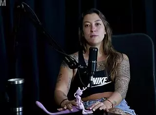 i'm oruan, kissed famous an' now fuckin' two bi guys in public