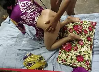 Brutal Fucking of Tight Desi Pussy in Quickie