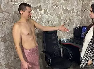 Shes Not Too Old to Be My Stepmom So I Fucked Her 😈