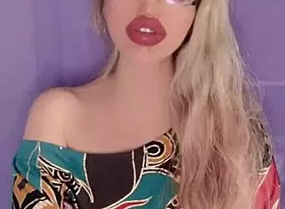 Goddess mistress engages in financial domination session