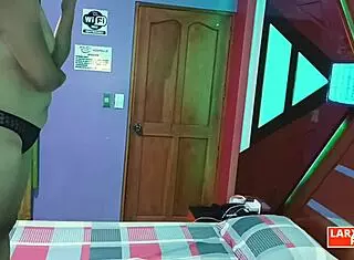 Room casting 9 esther de chiclayo nos muestra su enorme culazo en perrito desde otro punto de vista