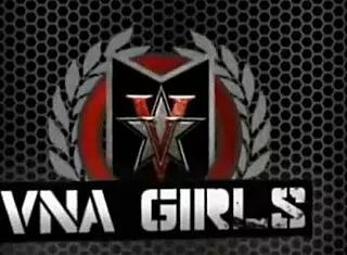 i gettin off in bathroom playin with clit