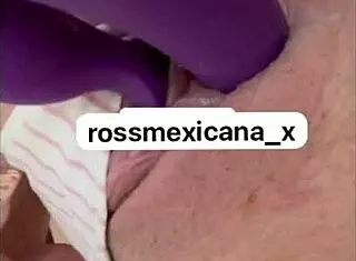 mexican latina slides in her dildo nice and deep, look how she enjoys it hot and nonstop 😍