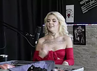 Loira Explica Como Fazer Um Bom Sexo Anal Demonstra Seu Boquete E Gemido Ao Enfiar No Cu - Kyra Sex Sheer Red