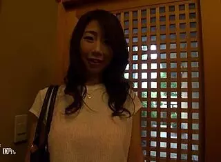 amateur busty colombian milf gets deep anal drilling