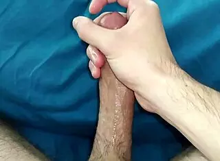 i'm masturbating on the bed