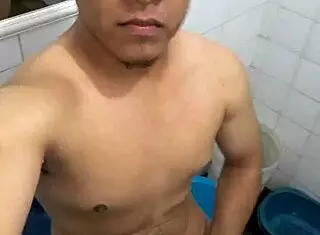 I am masturbating nicely as an amateur teen feeling the cumshot and sex intensely